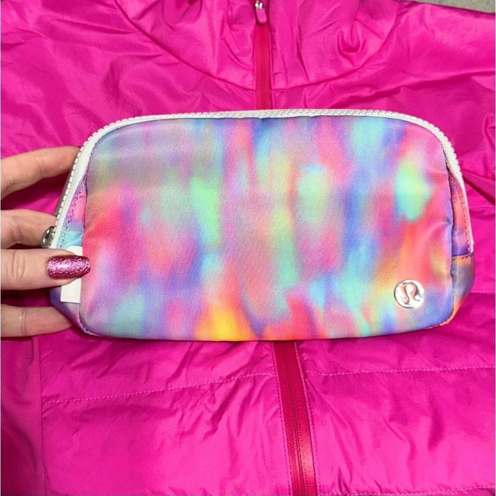 Lululemon Prism Print Multi Everywhere Belt Bag Rainbow EBB Nwt - Picture 6 of 7